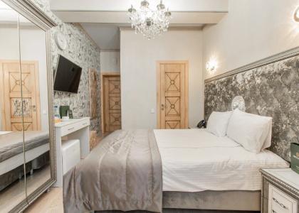 room 120 thumbnail 1